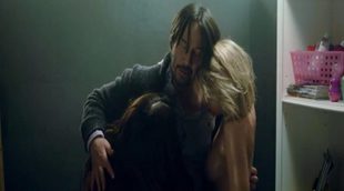 Sex scene in 'Knock Knock'