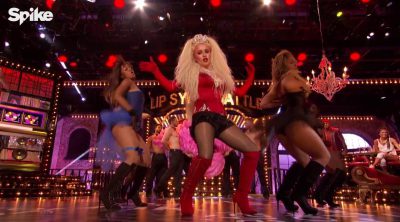 Hayden Panettiere and Christina Aguilera perform 'Lady Marmalade'