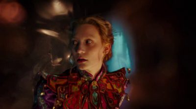 Extended Spot 'Alice Through the Looking Glass'