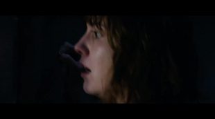 "No le dejes entrar", '10 Cloverfield Lane''s Clip